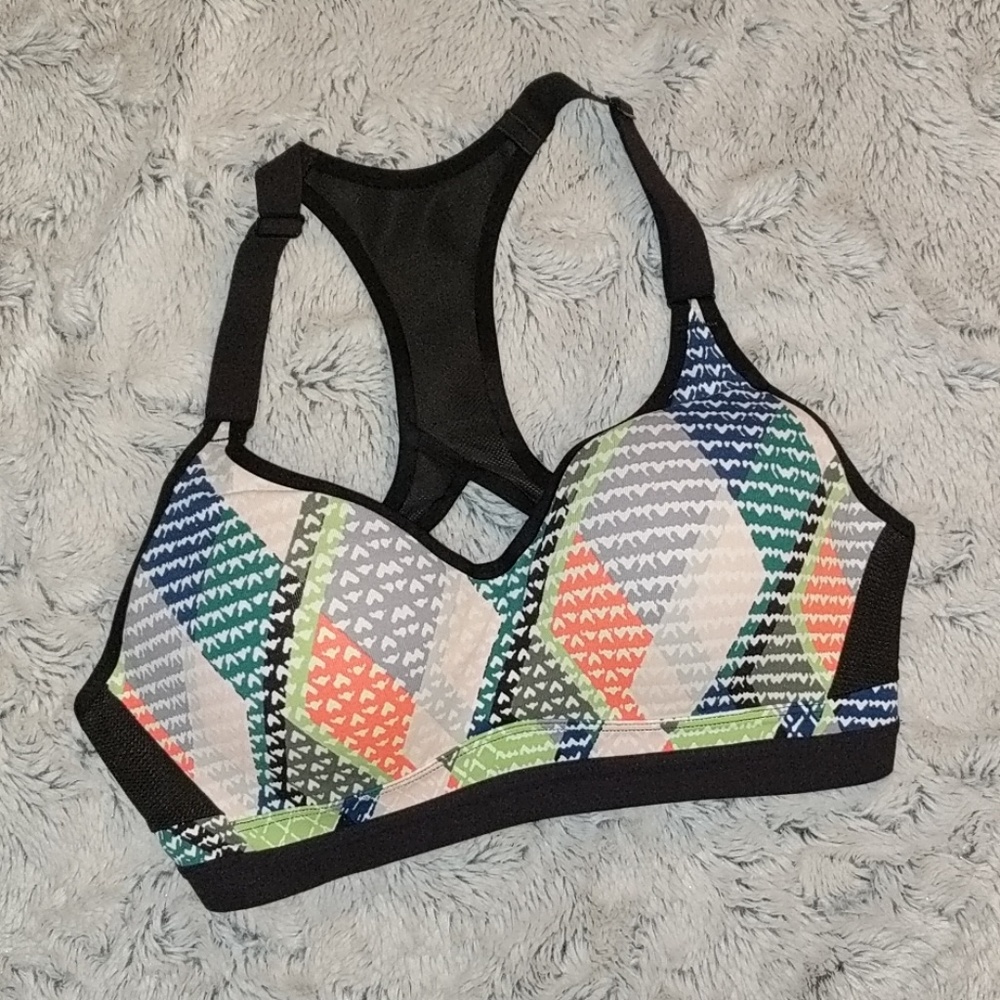 Victoria's Secret Sport sports bra 34 C